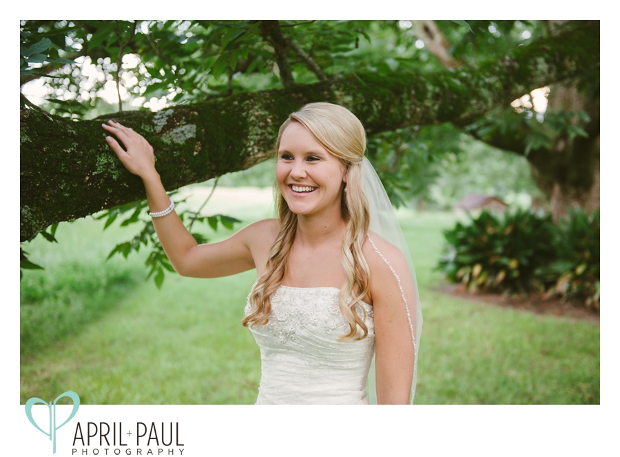 Whimsical bridal photography in mississippi