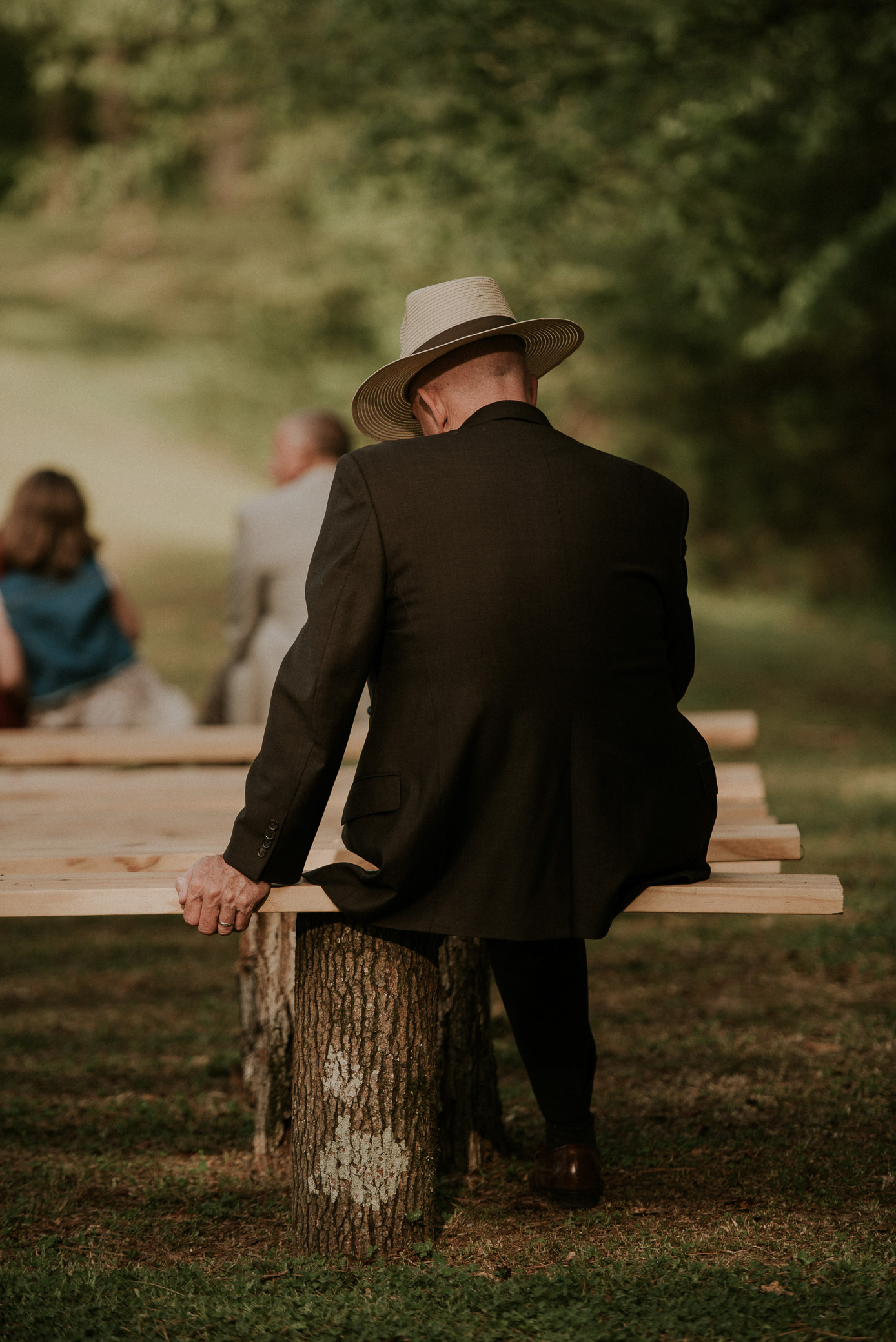 outdoor-intimate-backyard-wedding-jackson-ms-Tracy-Nathan-34